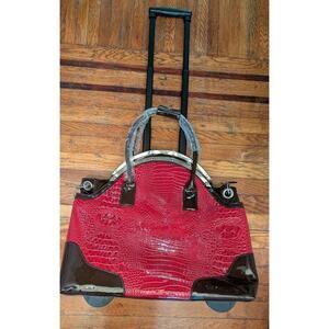 New Fashion Carry on Bag. 2 Wheels. With A Shoulder Strap. 18L× 9W× 13H Inches